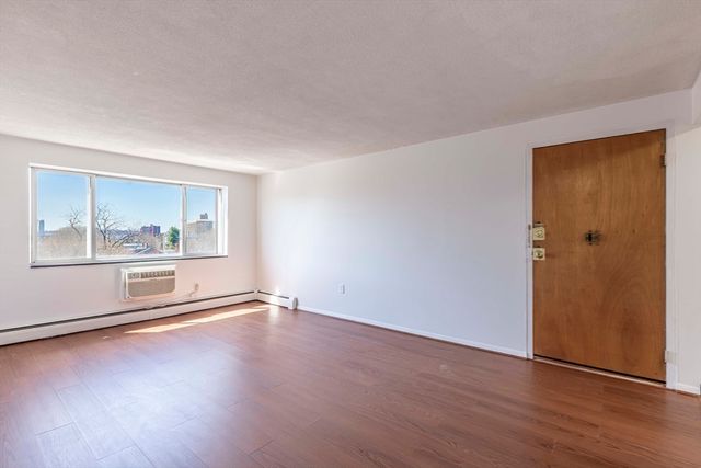 287 Harvard St. 71, Cambridge, MA 02141