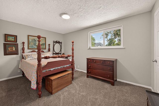 9538 Kerrwood Lane, Houston, TX 77080
