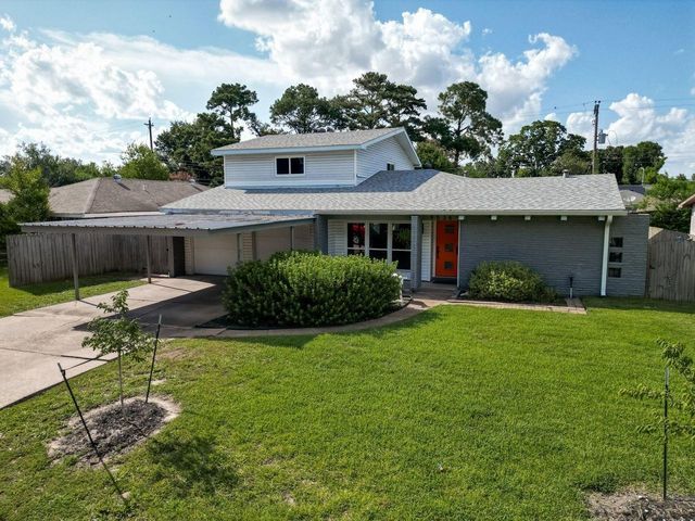 9538 Kerrwood Lane, Houston, TX 77080