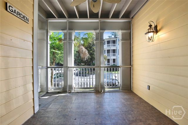 2713 Whitemarsh Way, Savannah, GA 31410