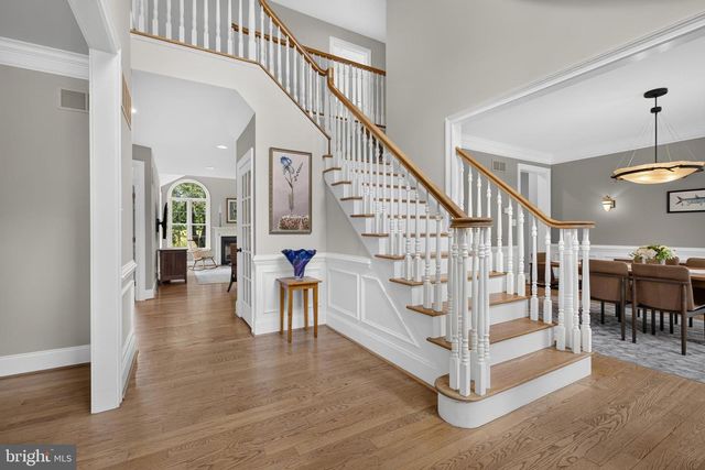 24 CHERRY FARM LN, West Chester, PA 19382
