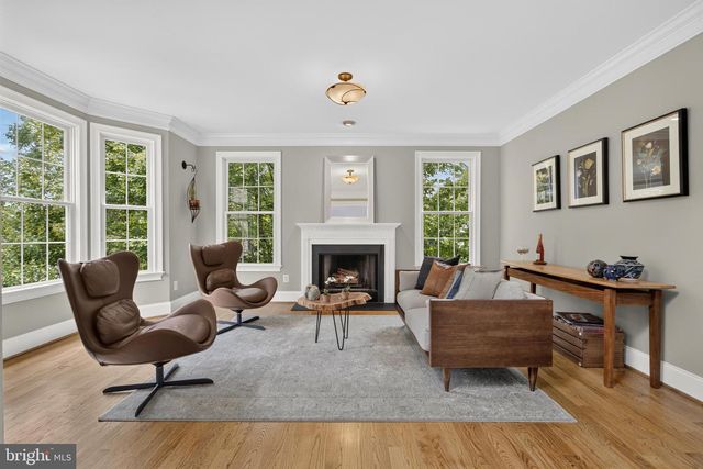 24 CHERRY FARM LN, West Chester, PA 19382