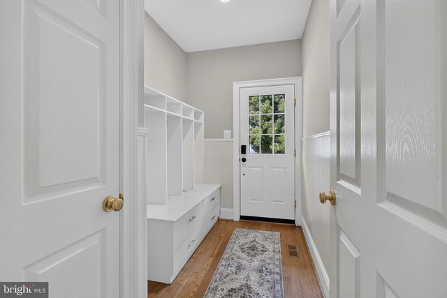 24 CHERRY FARM LN, West Chester, PA 19382