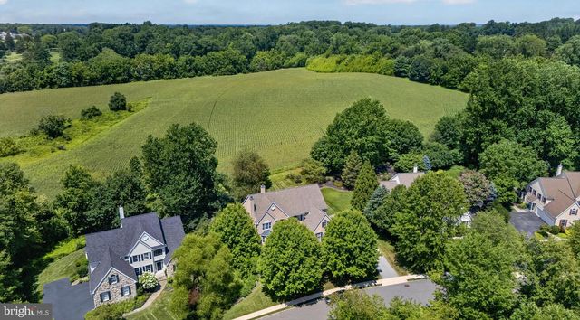 24 CHERRY FARM LN, West Chester, PA 19382