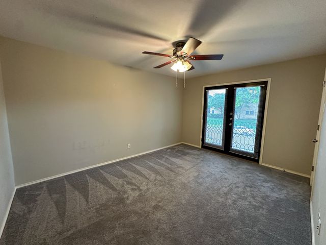 7730 Meadow Park Drive 201, Dallas, TX 75230