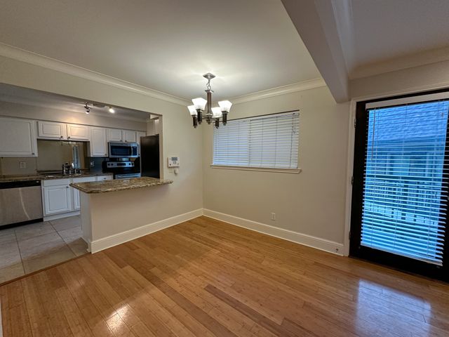 7730 Meadow Park Drive 201, Dallas, TX 75230
