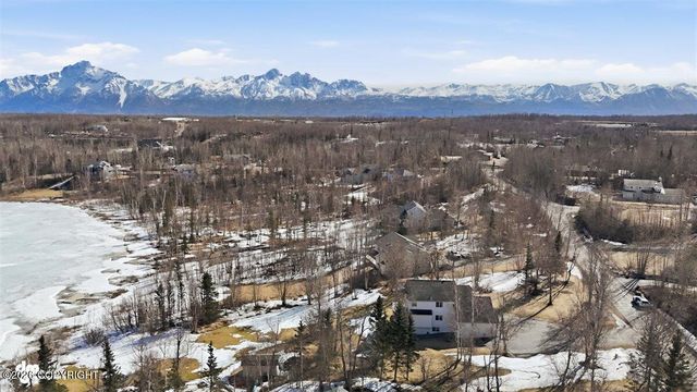 3931 E Cottonwood Way, Wasilla, AK 99654