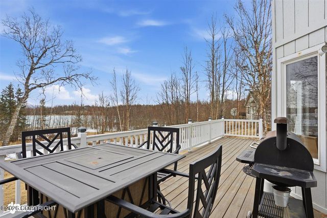 3931 E Cottonwood Way, Wasilla, AK 99654