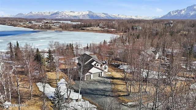 3931 E Cottonwood Way, Wasilla, AK 99654