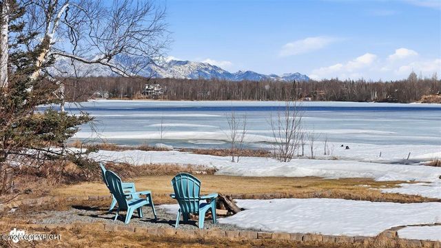 3931 E Cottonwood Way, Wasilla, AK 99654