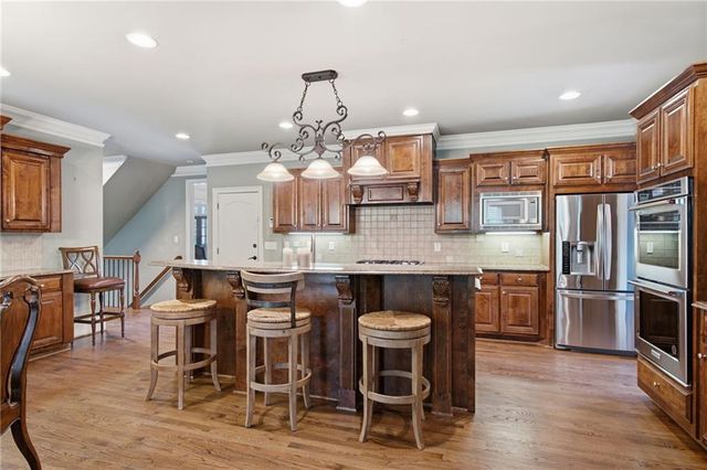 5850 Cool Springs Drive, Cumming, GA 30040
