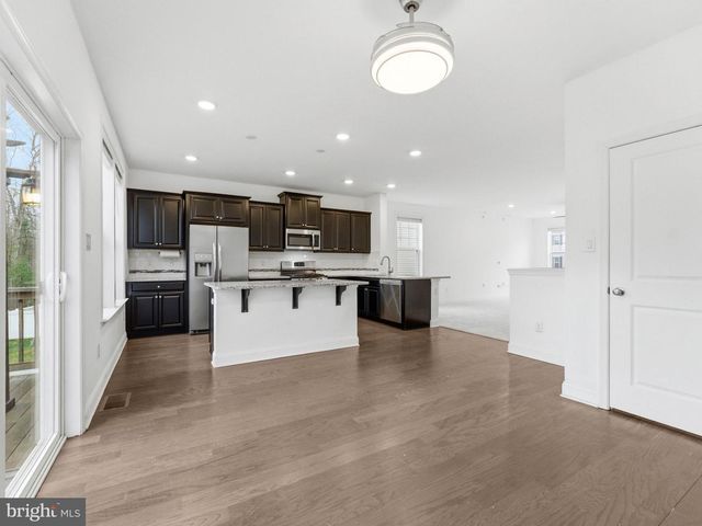 38 SULLIVAN WAY, Marlton, NJ 08053