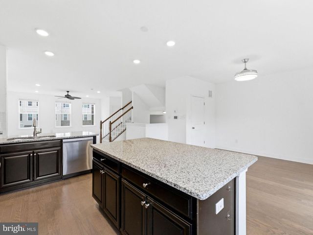 38 SULLIVAN WAY, Marlton, NJ 08053