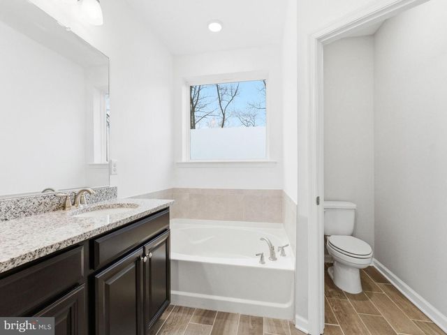 38 SULLIVAN WAY, Marlton, NJ 08053