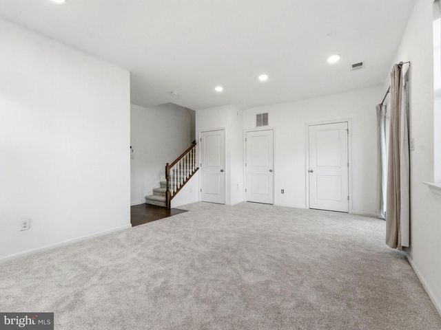 38 SULLIVAN WAY, Marlton, NJ 08053