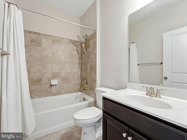 38 SULLIVAN WAY, Marlton, NJ 08053