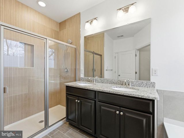 38 SULLIVAN WAY, Marlton, NJ 08053