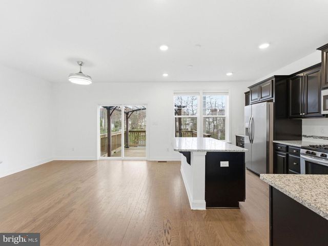 38 SULLIVAN WAY, Marlton, NJ 08053