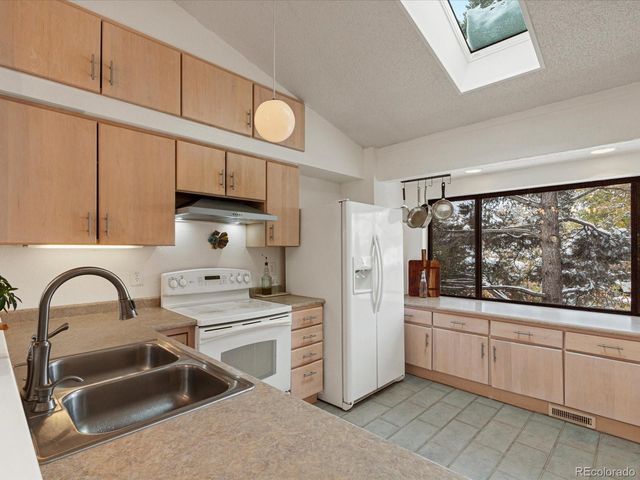4009 Wonderland Hill Avenue, Boulder, CO 80304