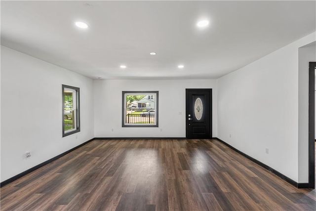 1110 W 3rd Street, Coffeyville, KS 67337