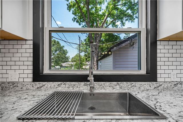 1110 W 3rd Street, Coffeyville, KS 67337