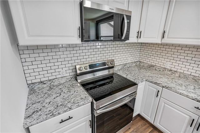 1110 W 3rd Street, Coffeyville, KS 67337