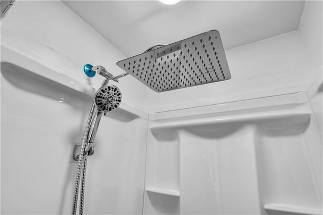 1110 W 3rd Street, Coffeyville, KS 67337