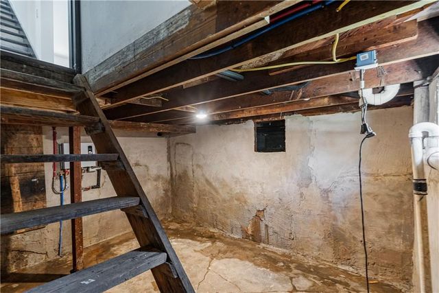 1110 W 3rd Street, Coffeyville, KS 67337