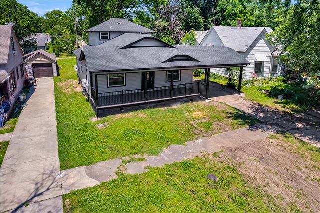 1110 W 3rd Street, Coffeyville, KS 67337