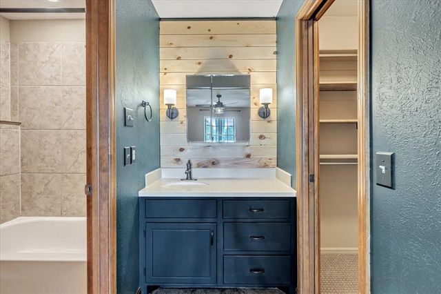 11728 Hastings Avenue, Yukon, OK 73099