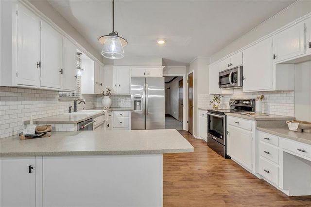 11728 Hastings Avenue, Yukon, OK 73099