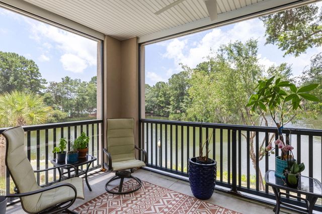 1479 Long Grove Drive 204, Mount Pleasant, SC 29464