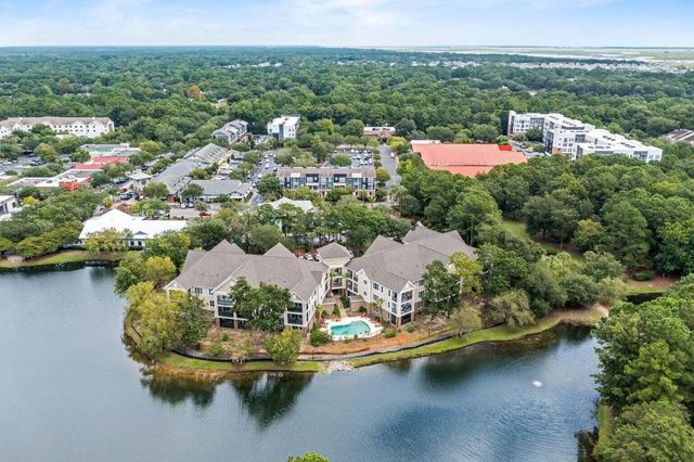 1479 Long Grove Drive 204, Mount Pleasant, SC 29464