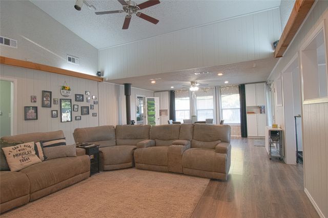 124 Freese Drive, Sanger, TX 76266