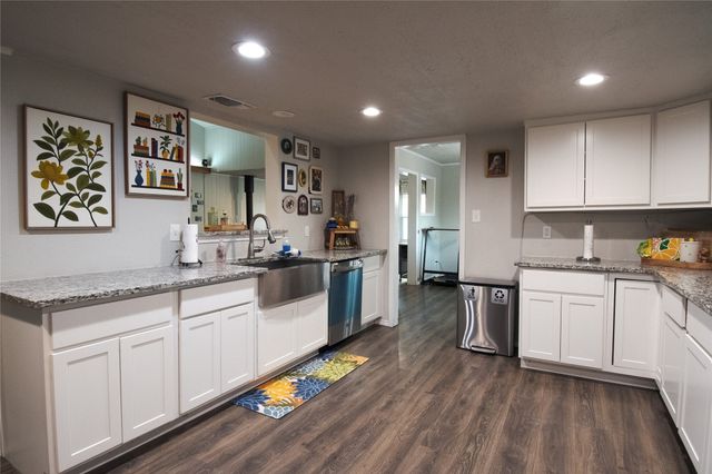 124 Freese Drive, Sanger, TX 76266