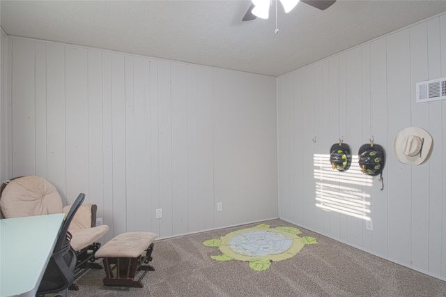 124 Freese Drive, Sanger, TX 76266