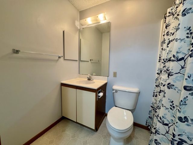 803A Coventry Lane, Sterling, IL 61081