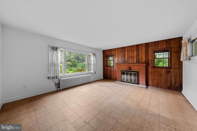 319 S CHURCH ST, Middletown, MD 21769