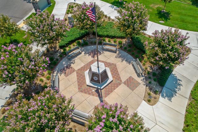 1316 Maple Valley St, Manteca, CA 95336