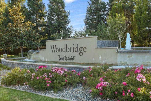 1316 Maple Valley St, Manteca, CA 95336
