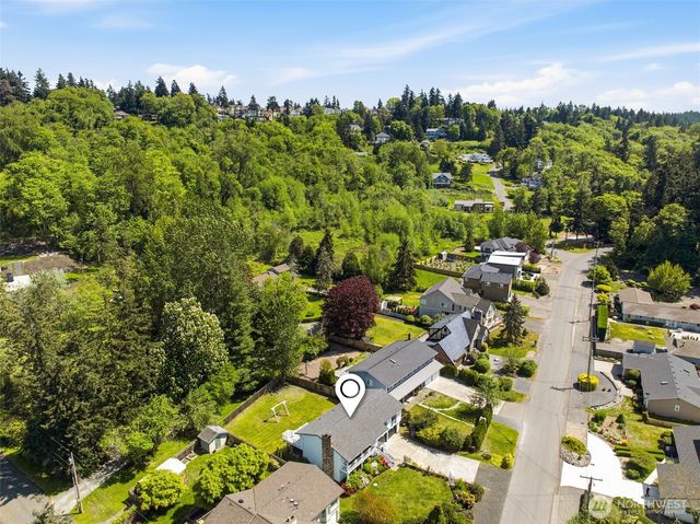 30210 30th Avenue SW, Federal Way, WA 98023