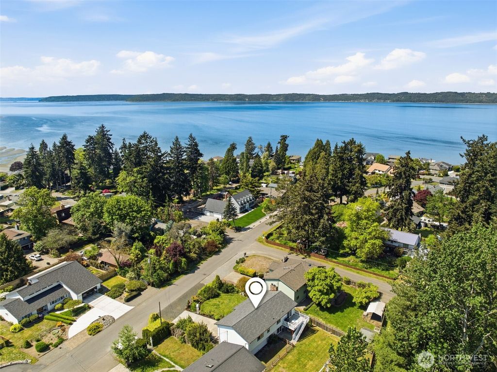 30210 30th Avenue SW, Federal Way, WA 98023