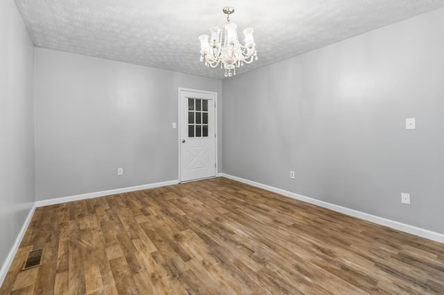 3572 Echo Valley Road, Lily, KY 40740