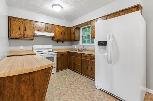3572 Echo Valley Road, Lily, KY 40740