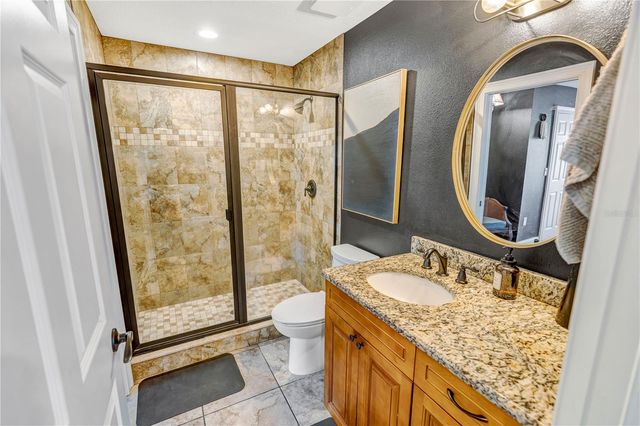 6812 S KISSIMMEE STREET, Tampa, FL 33616