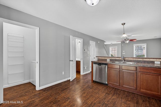 149 Glen Cannon Drive, Jacksonville, NC 28546