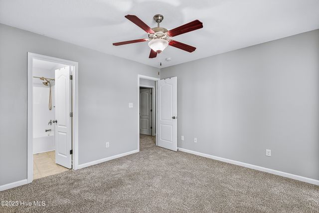149 Glen Cannon Drive, Jacksonville, NC 28546