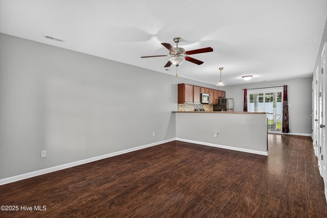 149 Glen Cannon Drive, Jacksonville, NC 28546