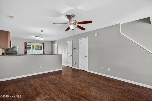 149 Glen Cannon Drive, Jacksonville, NC 28546