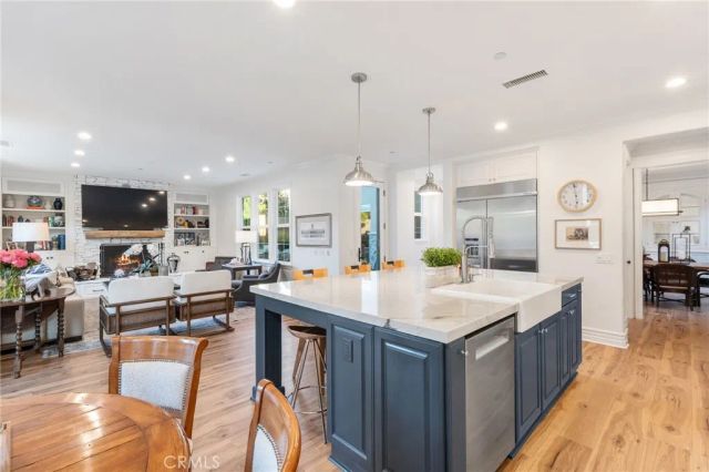 2 Pointe Circle, Ladera Ranch, CA 92694